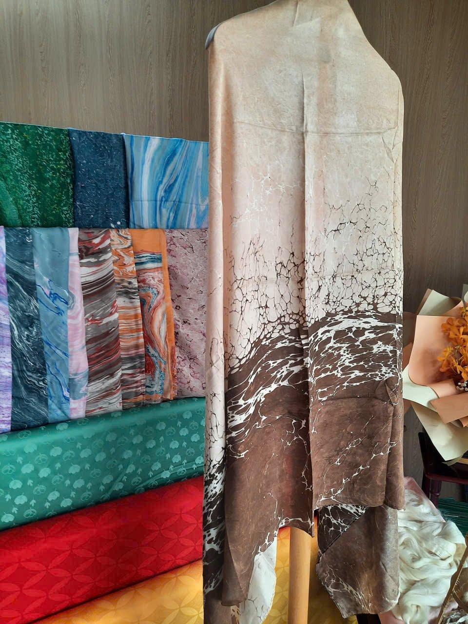 JQ 23 Red — lụa Jacquard (JQ23-RE)